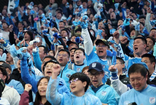 stake.com-中超上座人数再创纪录！单轮超30万人现场观看
